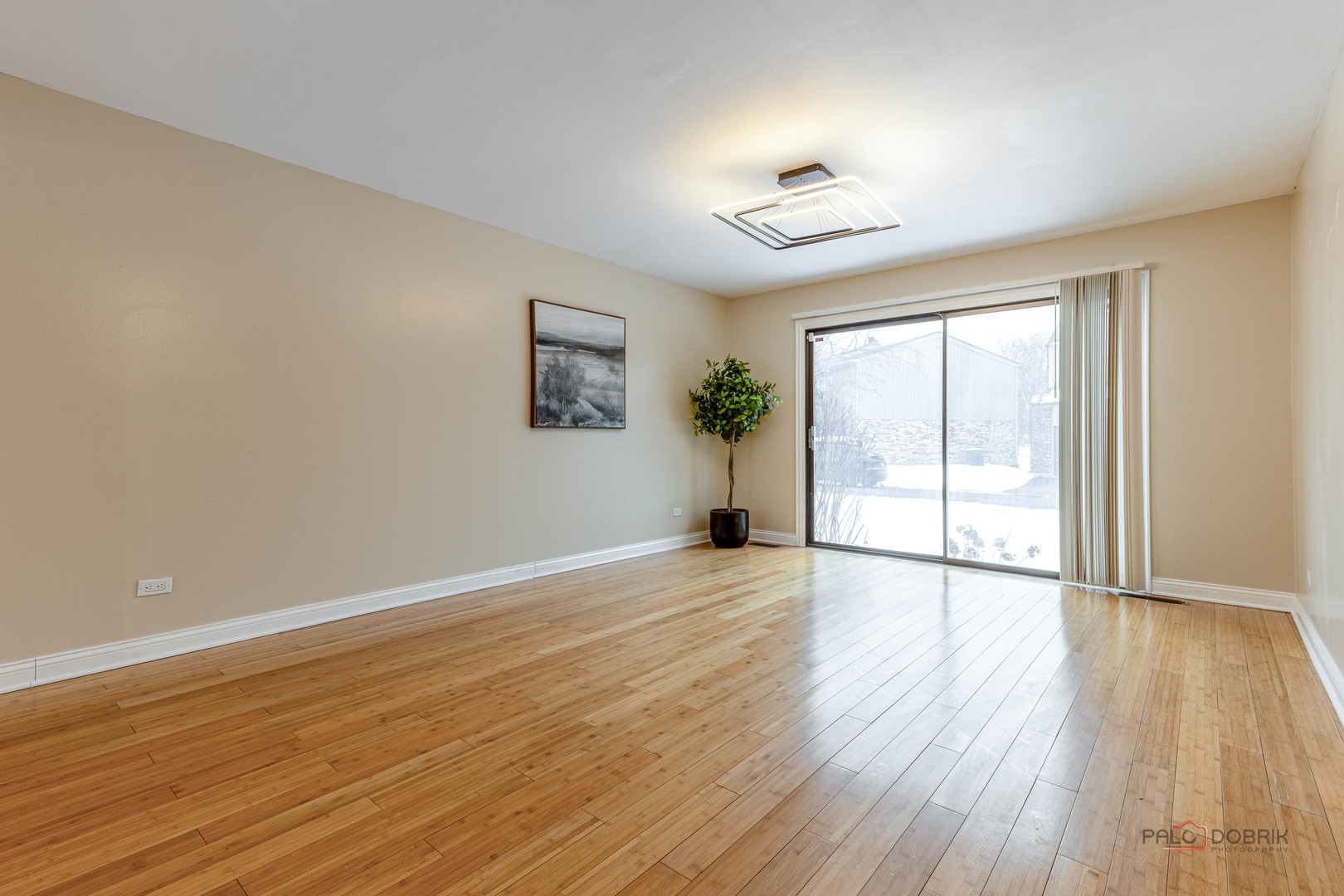 2431 Cobblewood Drive, Northbrook, IL 60062