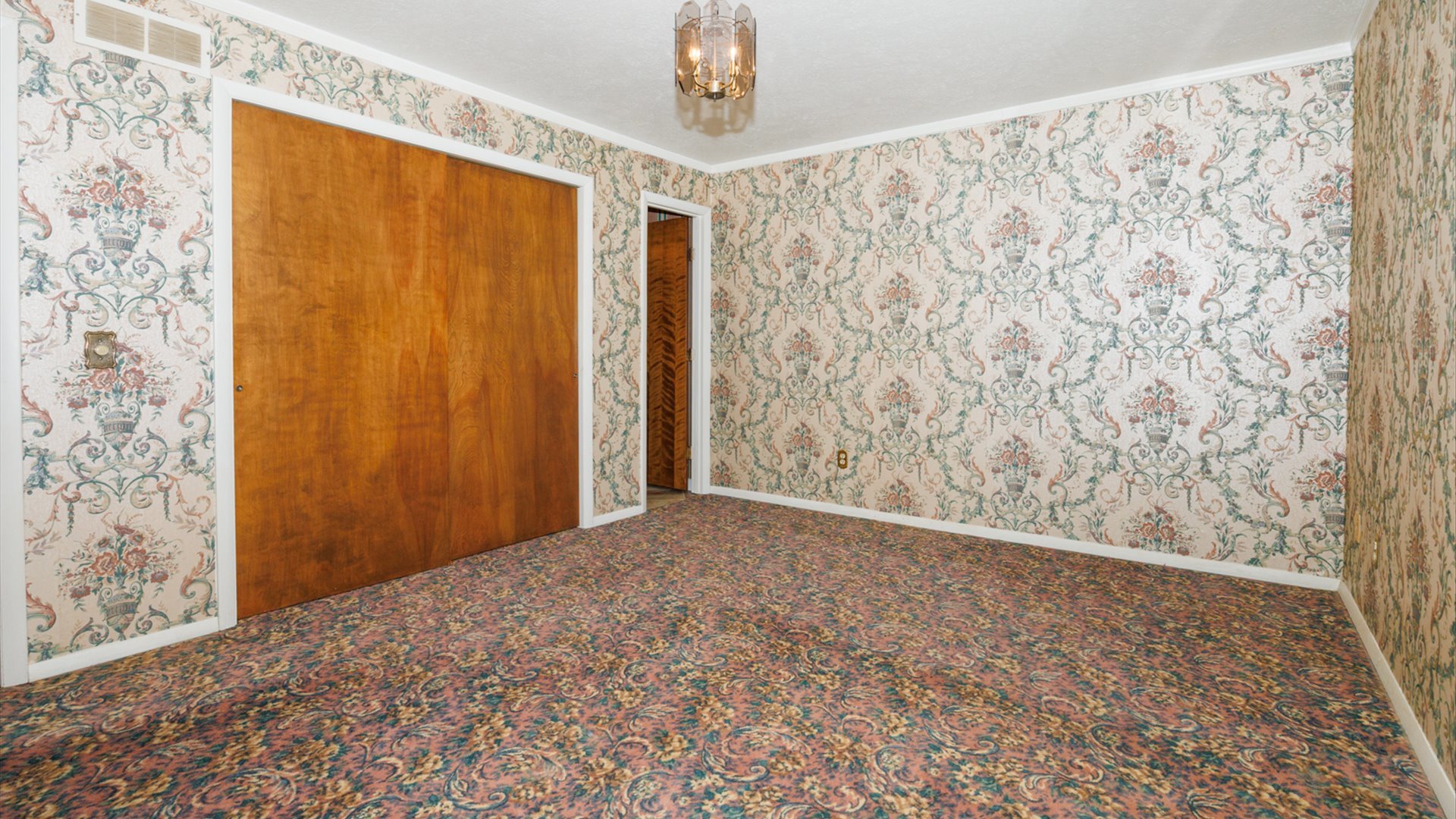 103 Cheltenham Drive, Normal, IL 61761