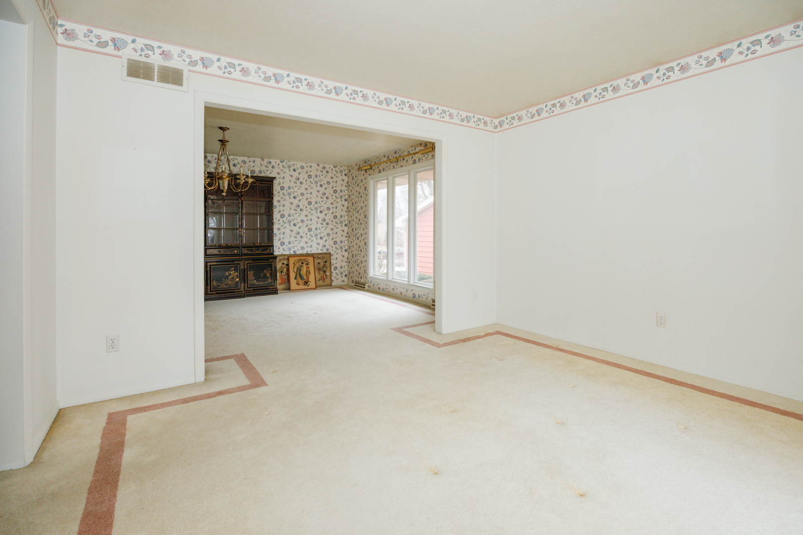 103 Cheltenham Drive, Normal, IL 61761