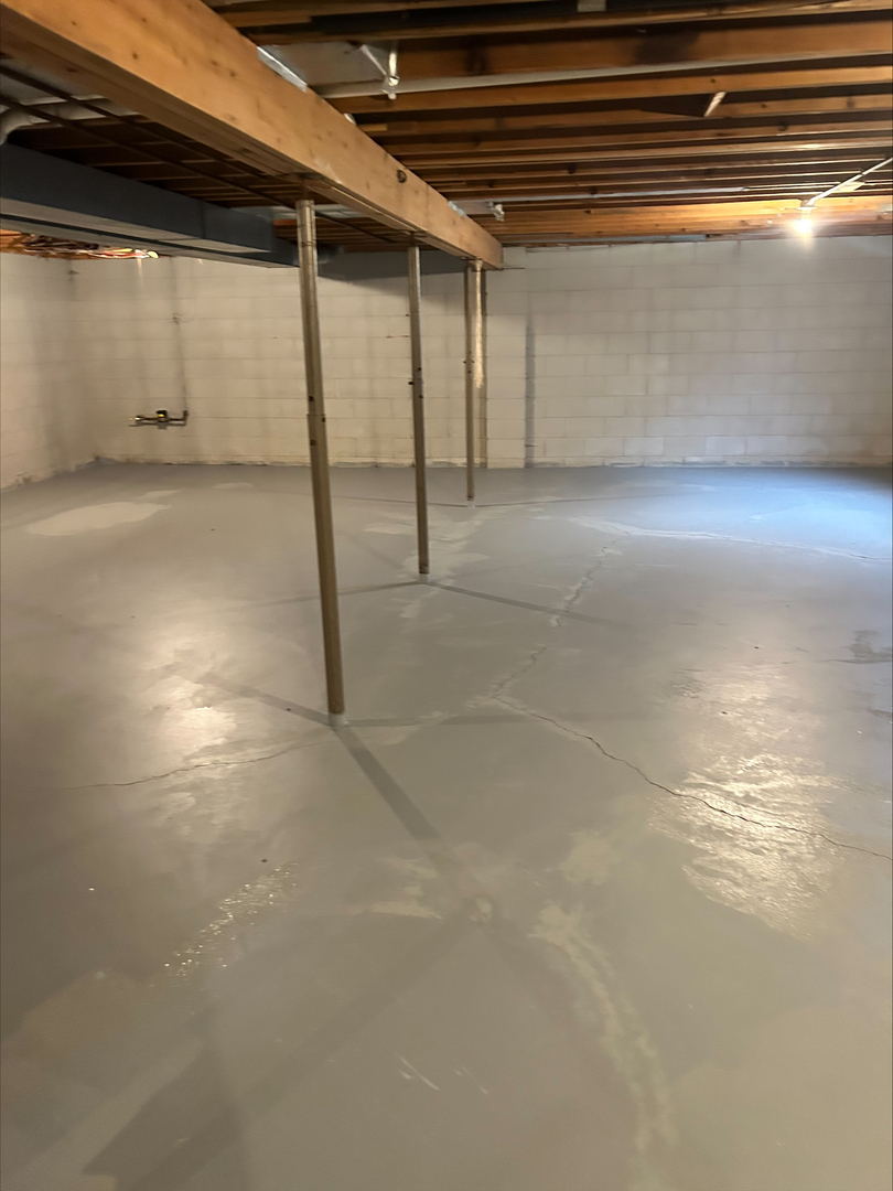 103 Cheltenham Drive, Normal, IL 61761