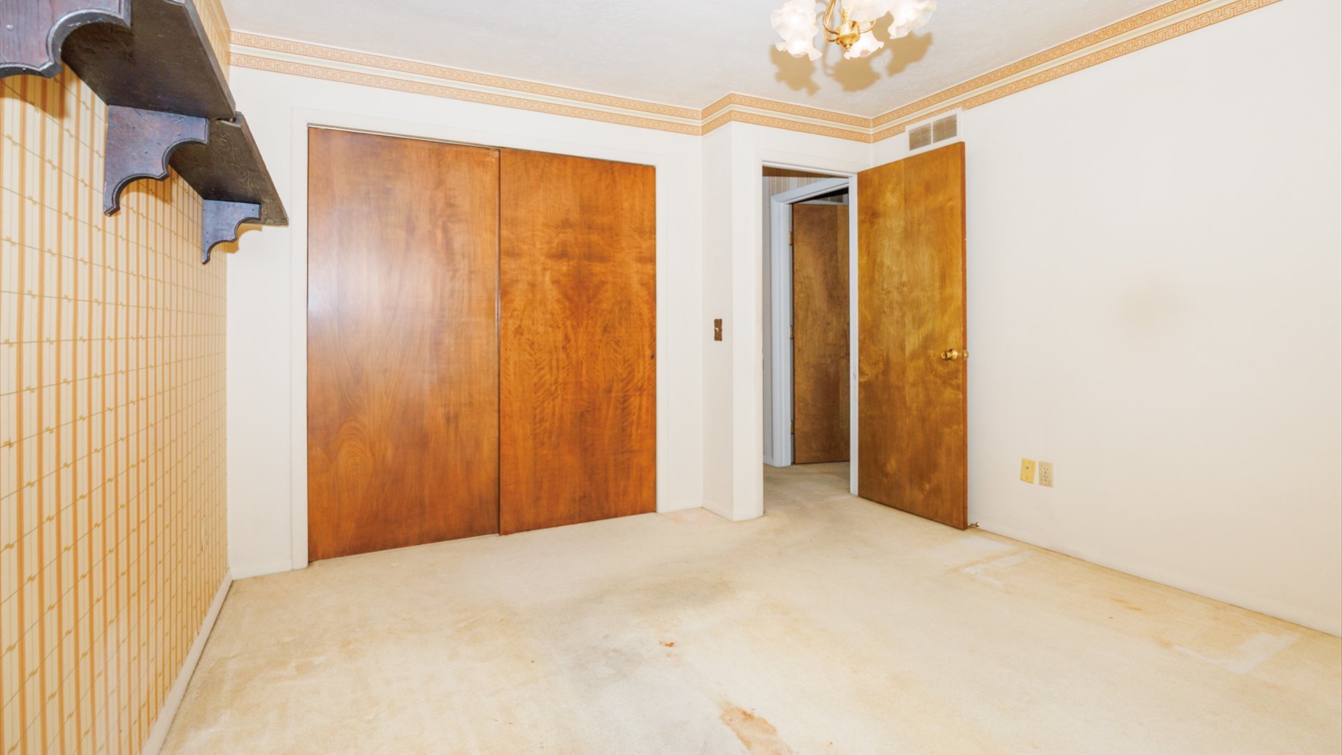 103 Cheltenham Drive, Normal, IL 61761