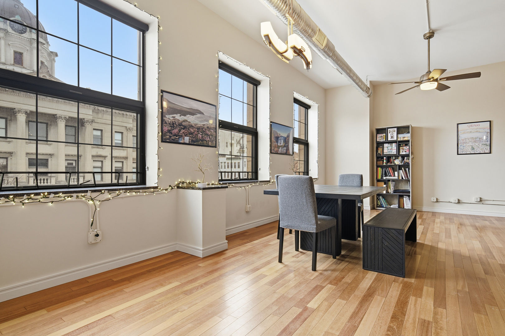 212 N Center Street #301, Bloomington, IL 61701