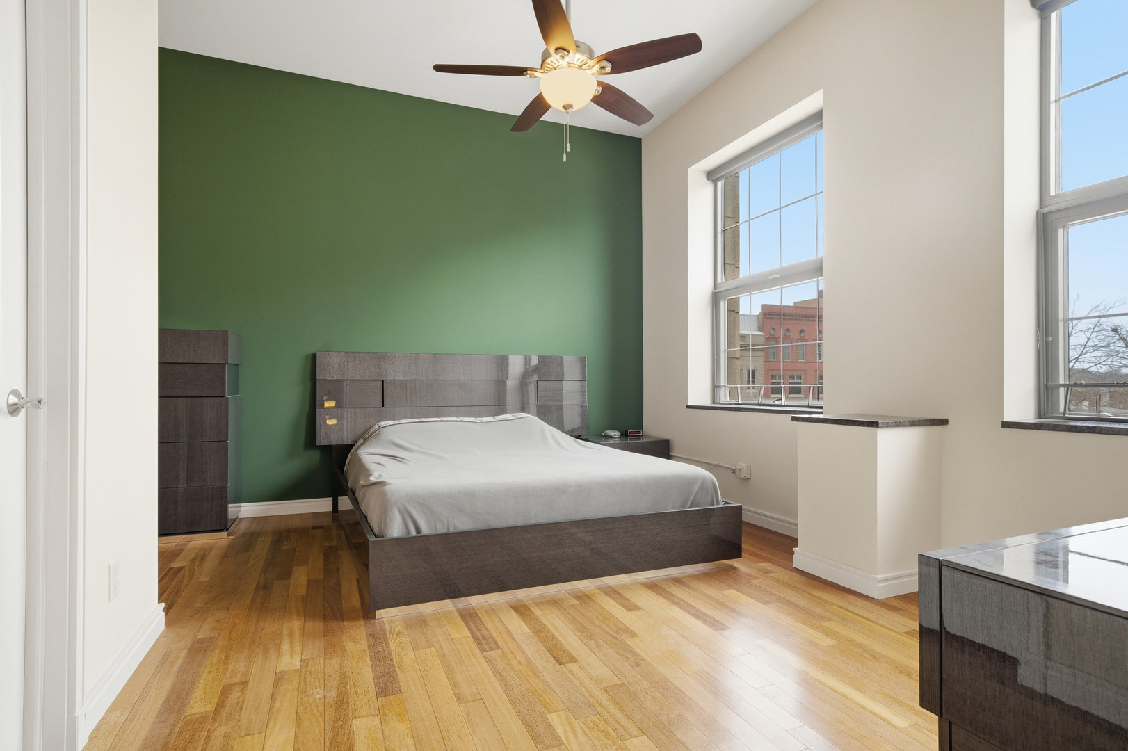 212 N Center Street #301, Bloomington, IL 61701