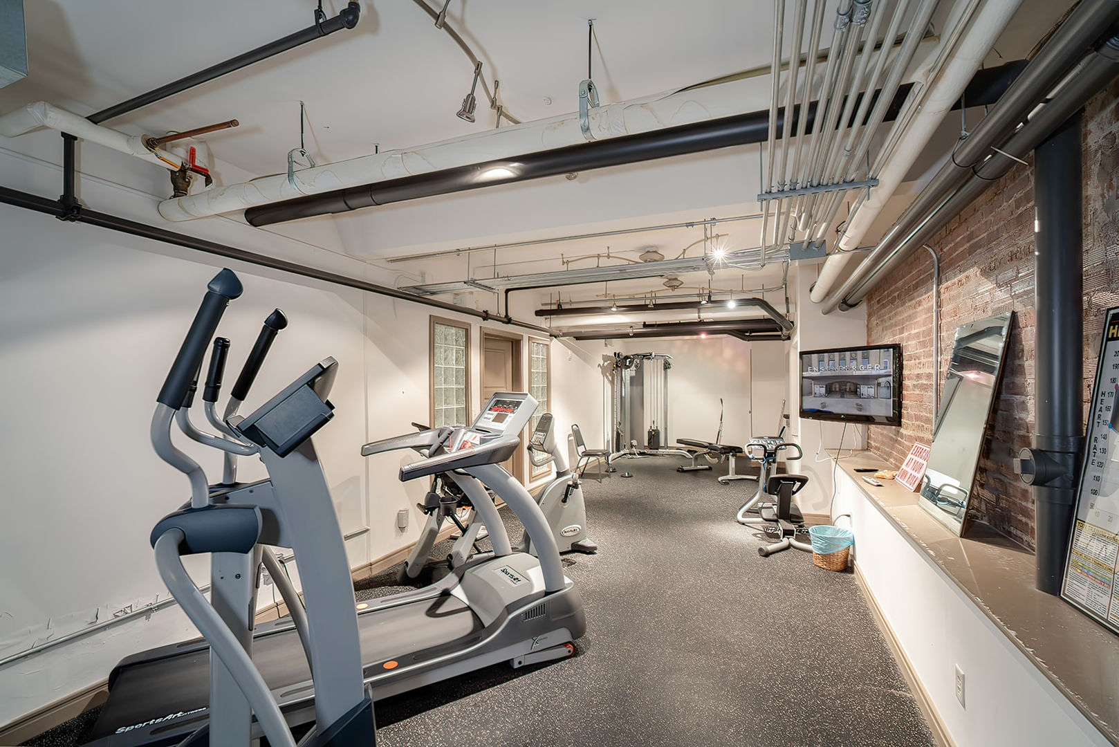 212 N Center Street #301, Bloomington, IL 61701