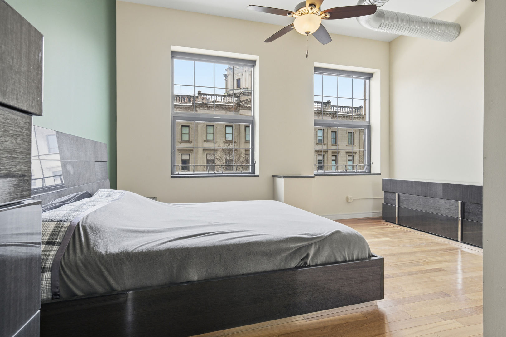 212 N Center Street #301, Bloomington, IL 61701