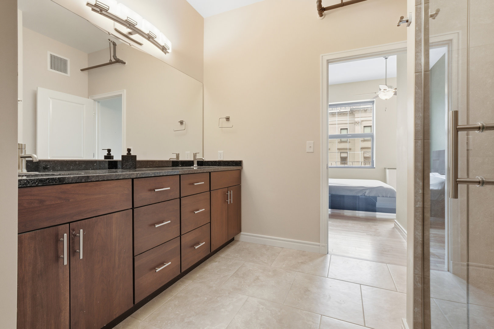 212 N Center Street #301, Bloomington, IL 61701