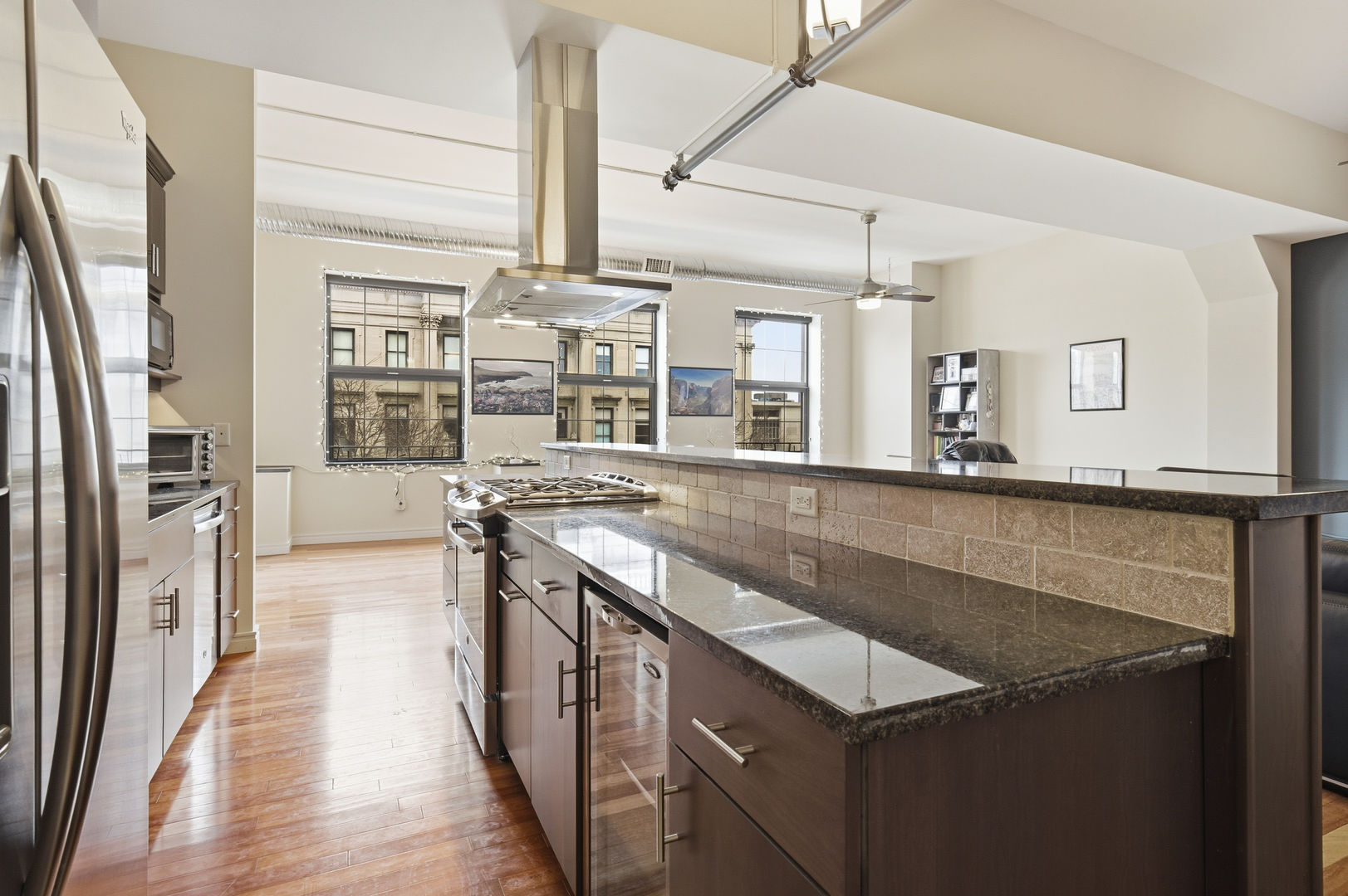 212 N Center Street #301, Bloomington, IL 61701