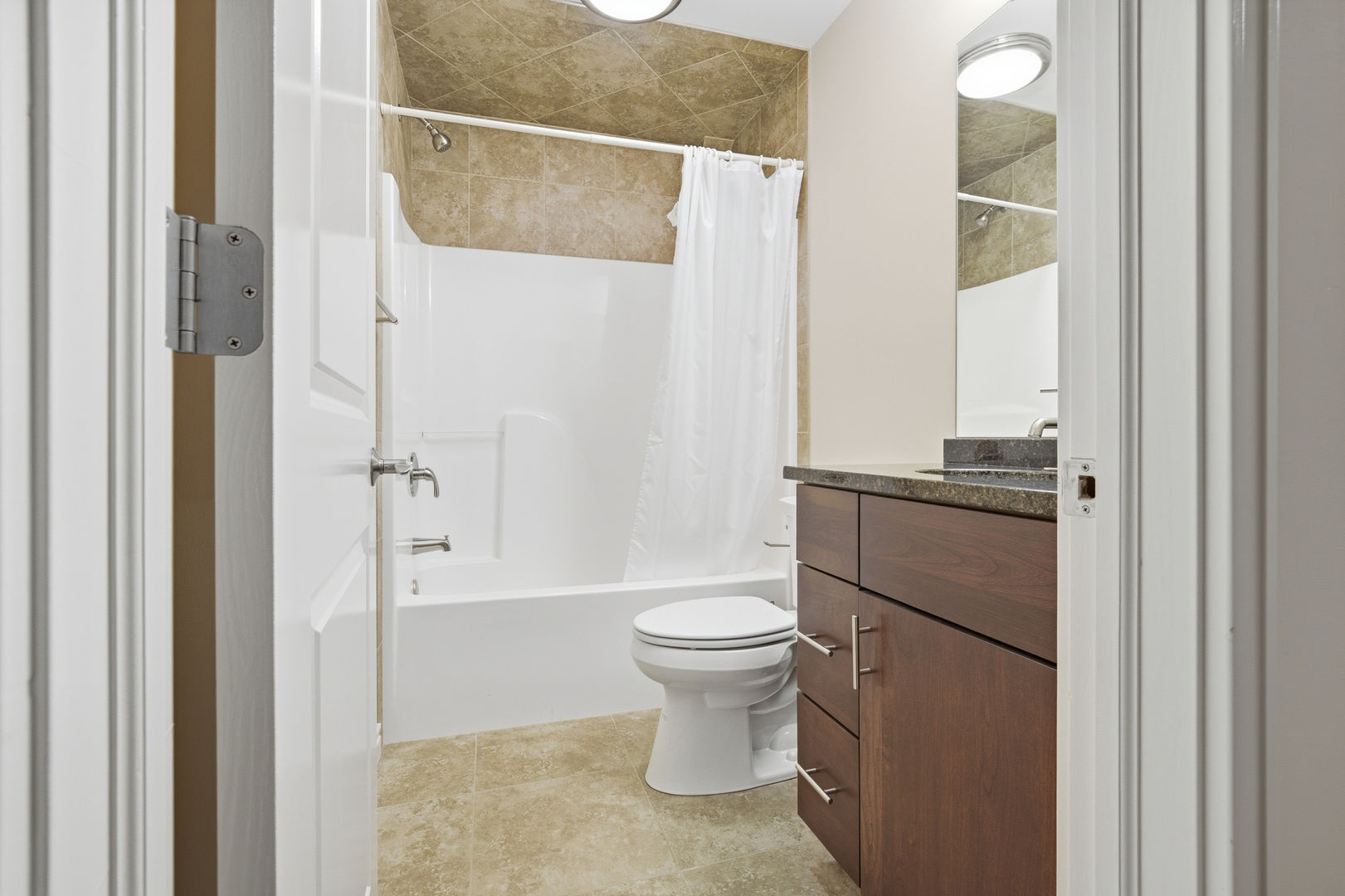 212 N Center Street #301, Bloomington, IL 61701