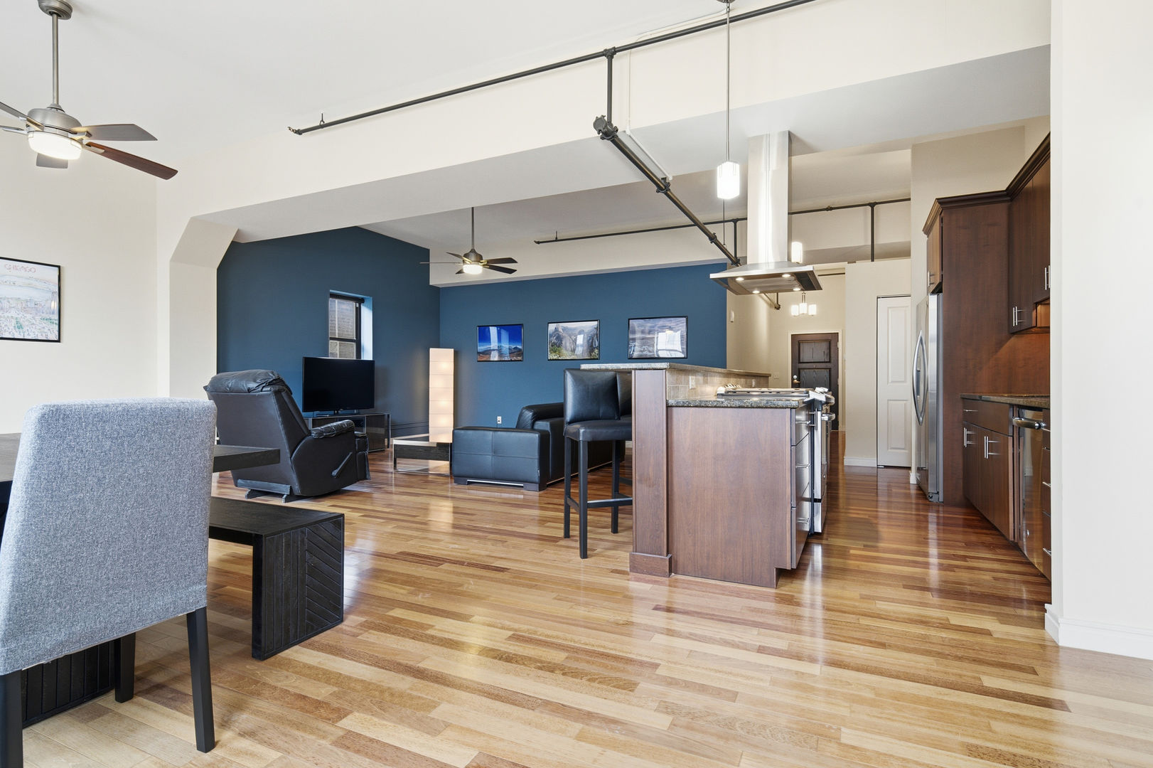 212 N Center Street #301, Bloomington, IL 61701