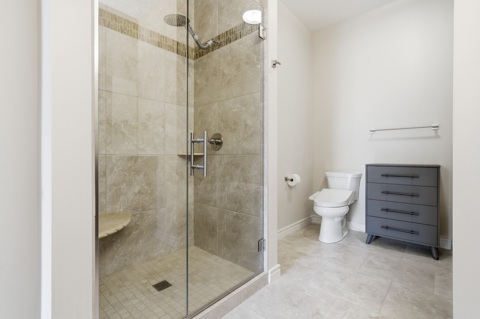 212 N Center Street #301, Bloomington, IL 61701