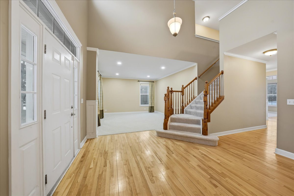 346 COPPER SPRINGS Lane, Elgin, IL 60124