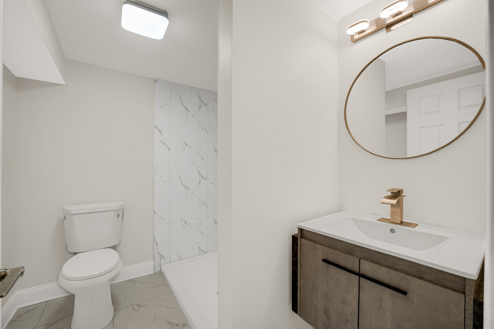 12930 S Carpenter Street, Calumet Park, IL 60827