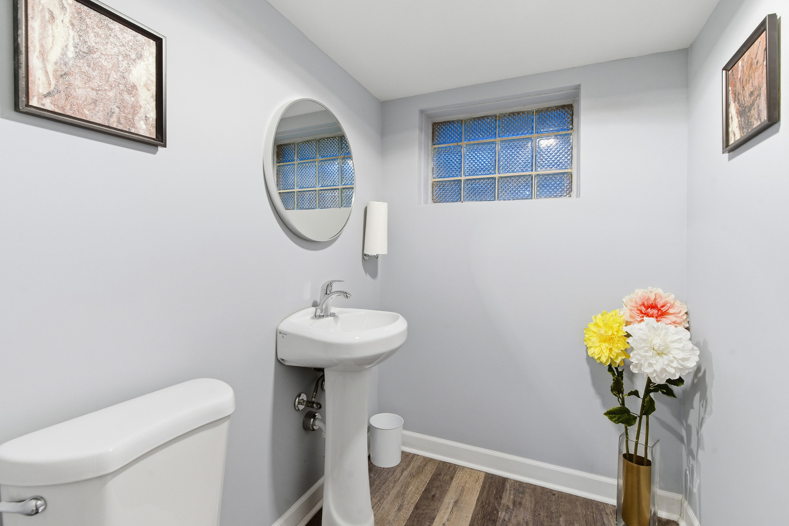 3001 N PARIS Avenue #207, River Grove, IL 60171