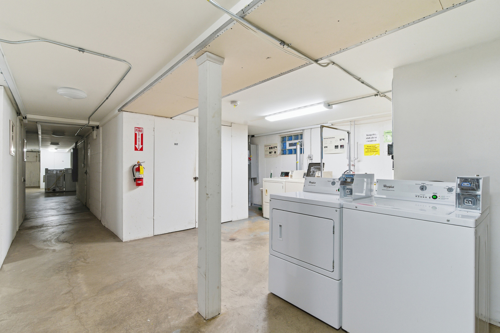 3001 N PARIS Avenue #207, River Grove, IL 60171