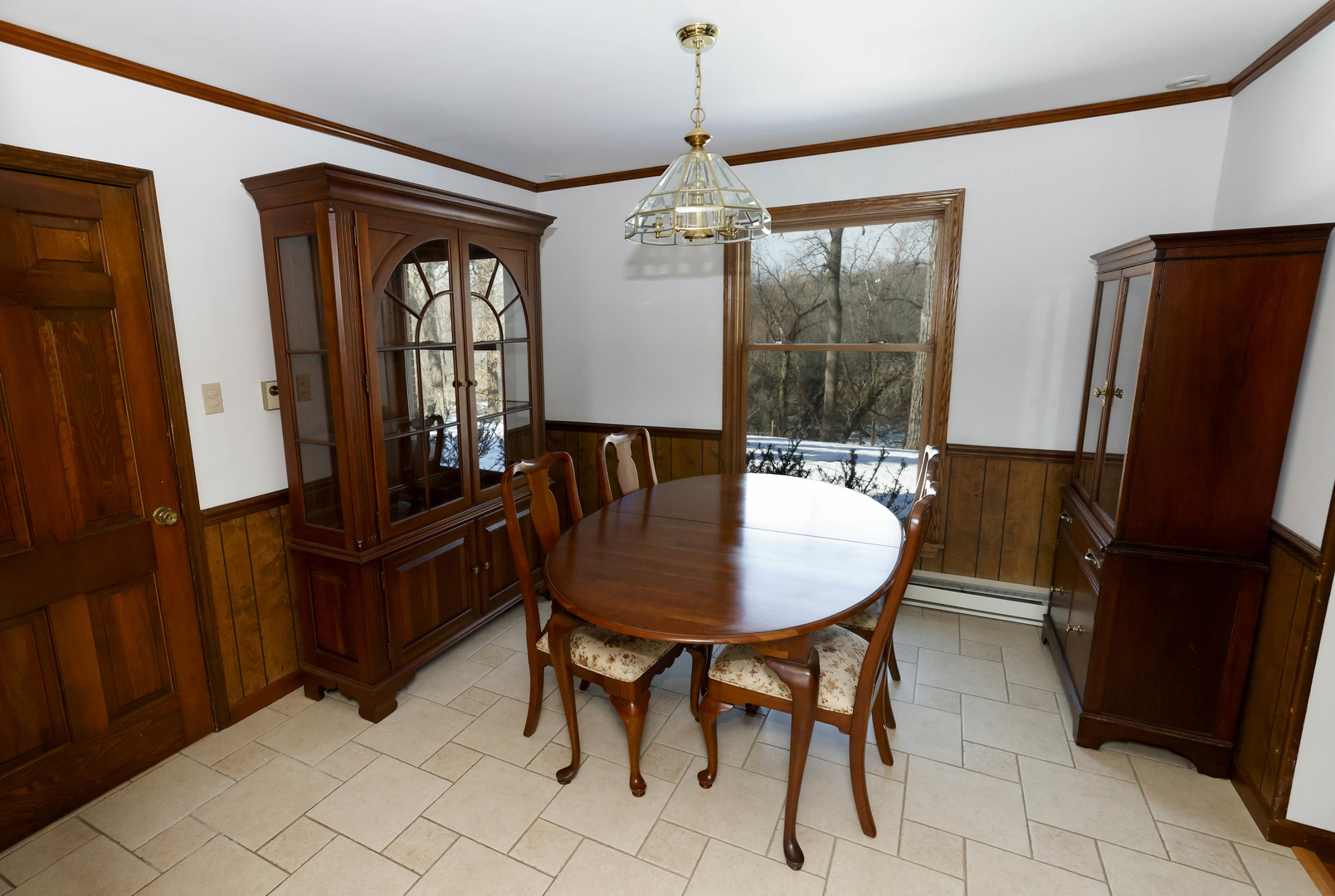 9011 Gardner Road, Fox River Grove, IL 60021