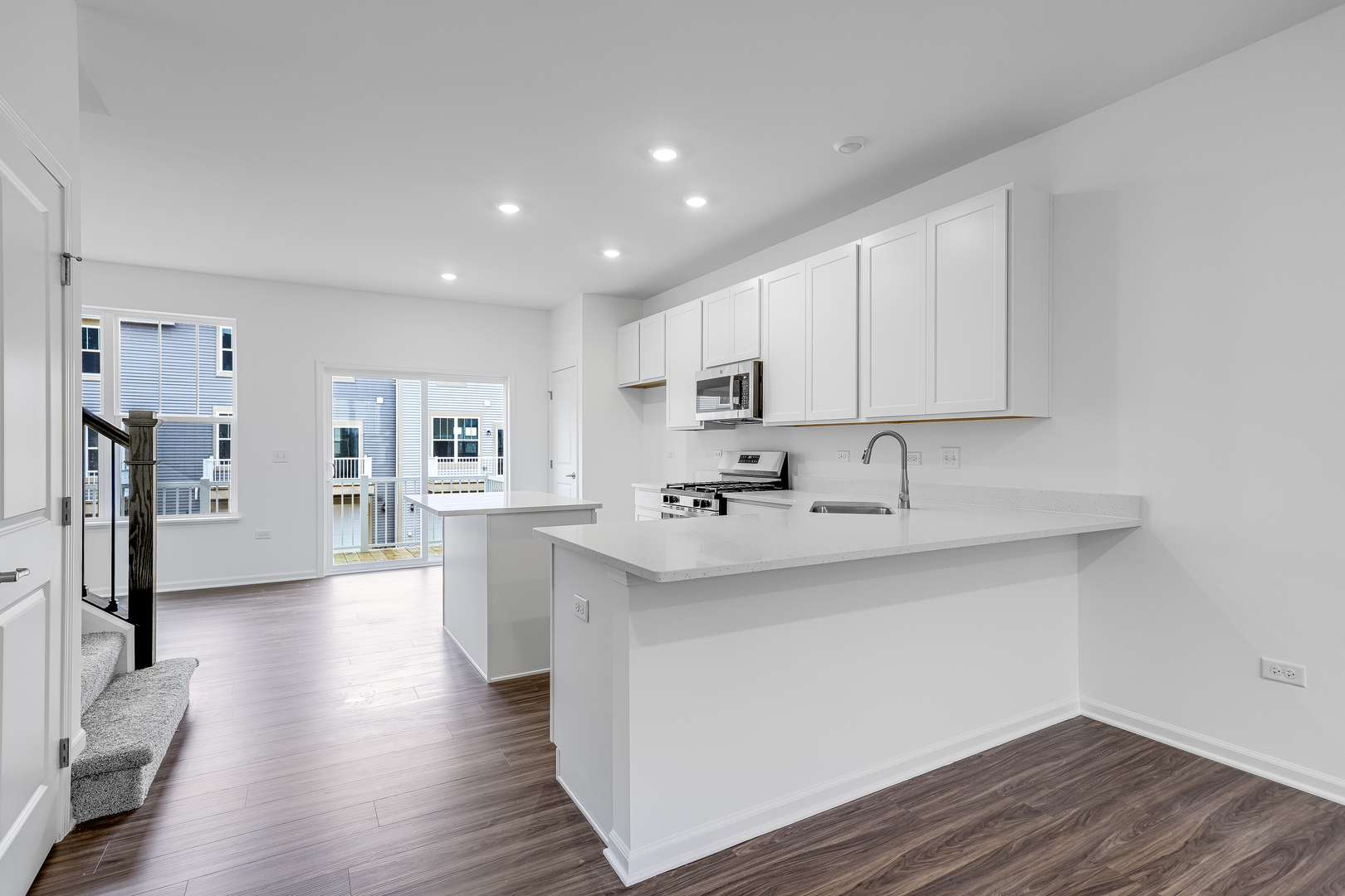 415 Red Oak Circle, Volo, IL 60020