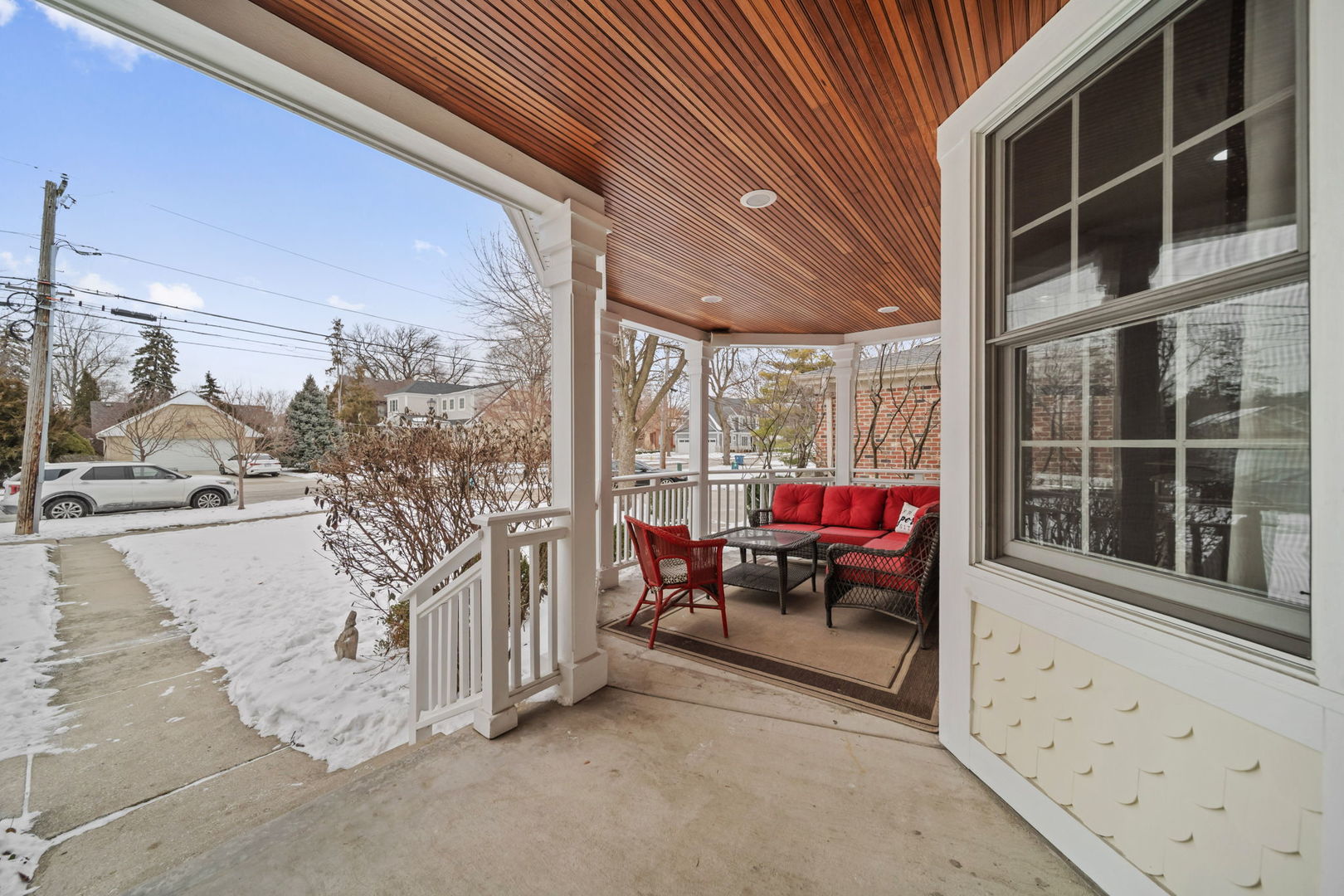 366 W Eggleston Avenue, Elmhurst, IL 60126