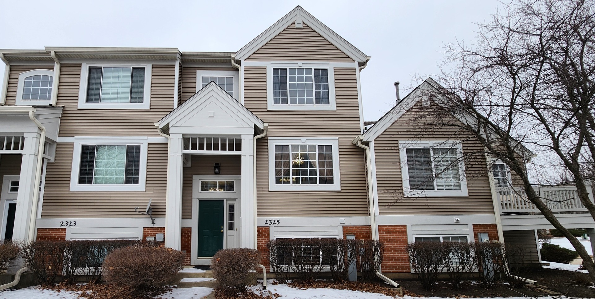 2325 Twilight Drive #2325, Aurora, IL 60503