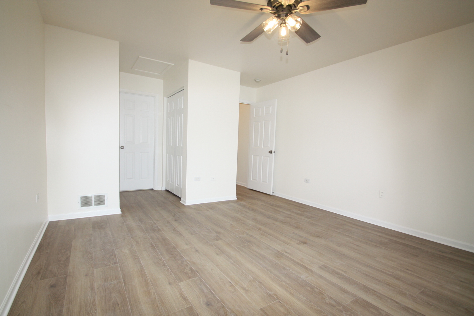 2969 Saganashkee Lane, Naperville, IL 60564