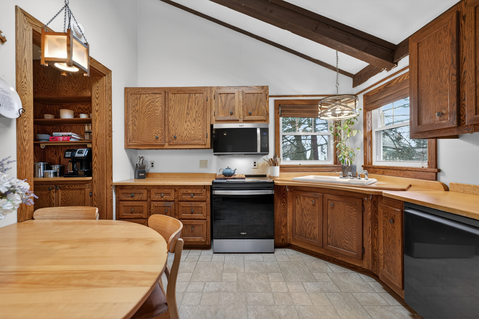 218 Virgil Street, Maple Park, IL 60151