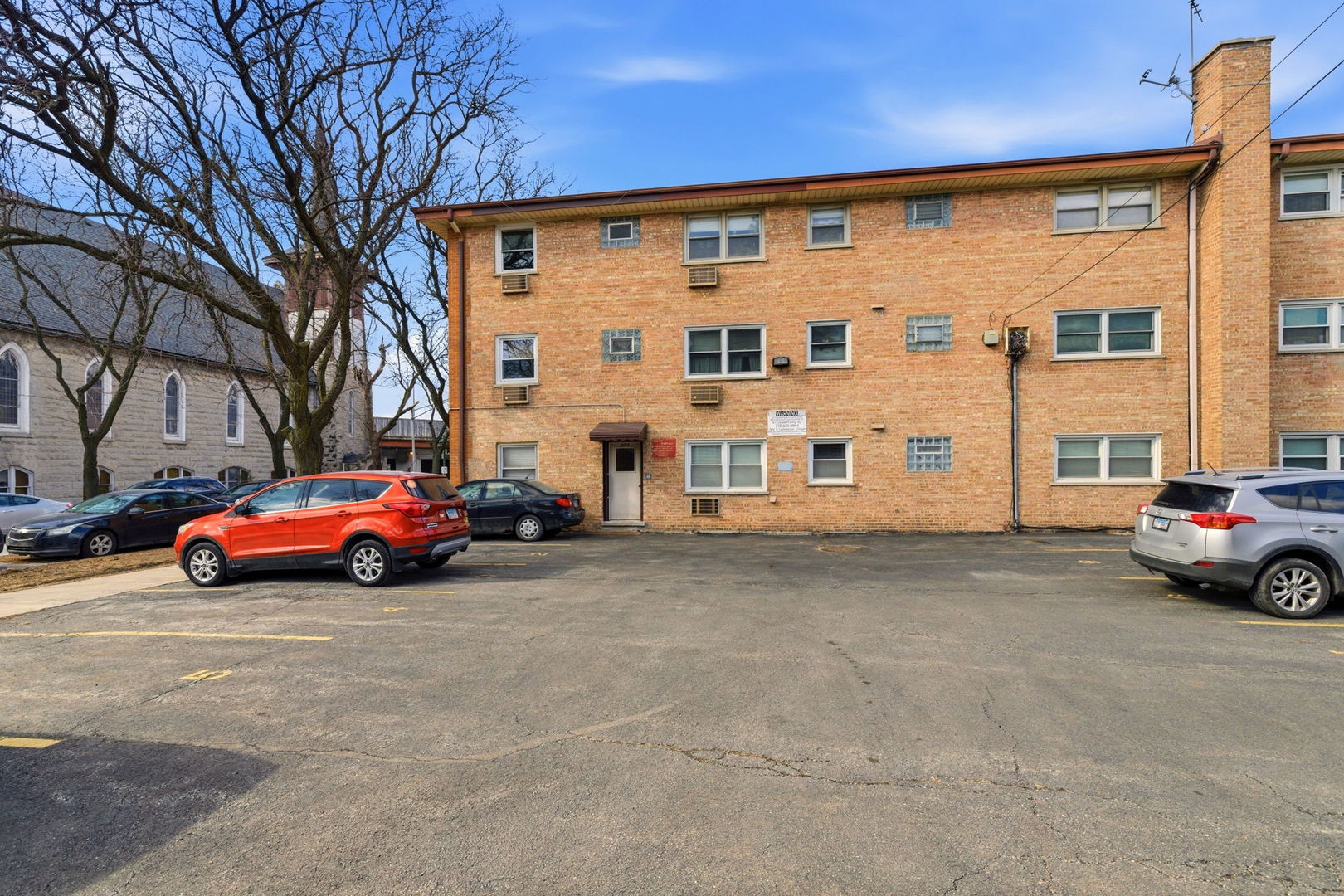 4101 N Keeler Avenue #2B, Chicago, IL 60641