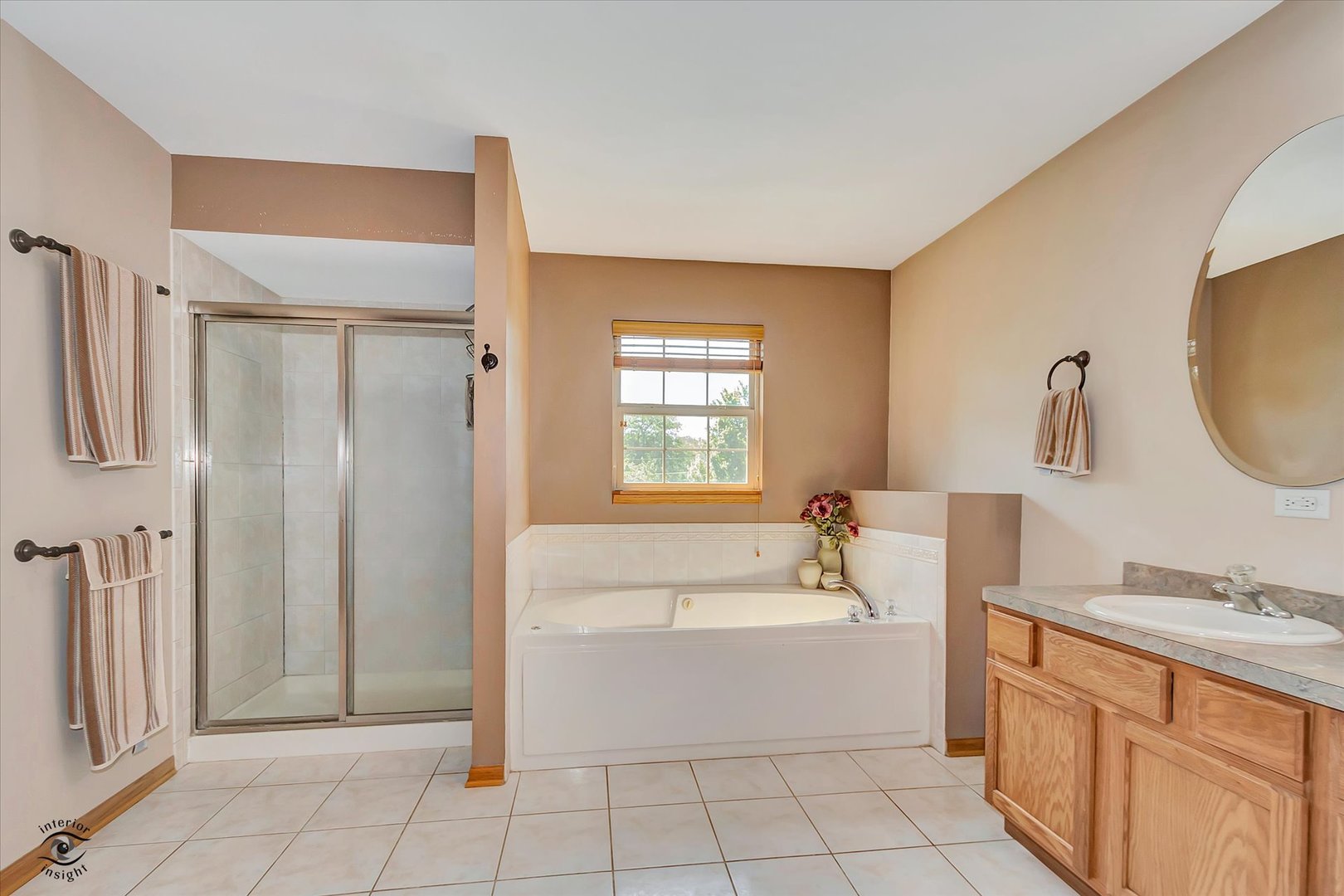 8057 W Duane Drive, Frankfort, IL 60423