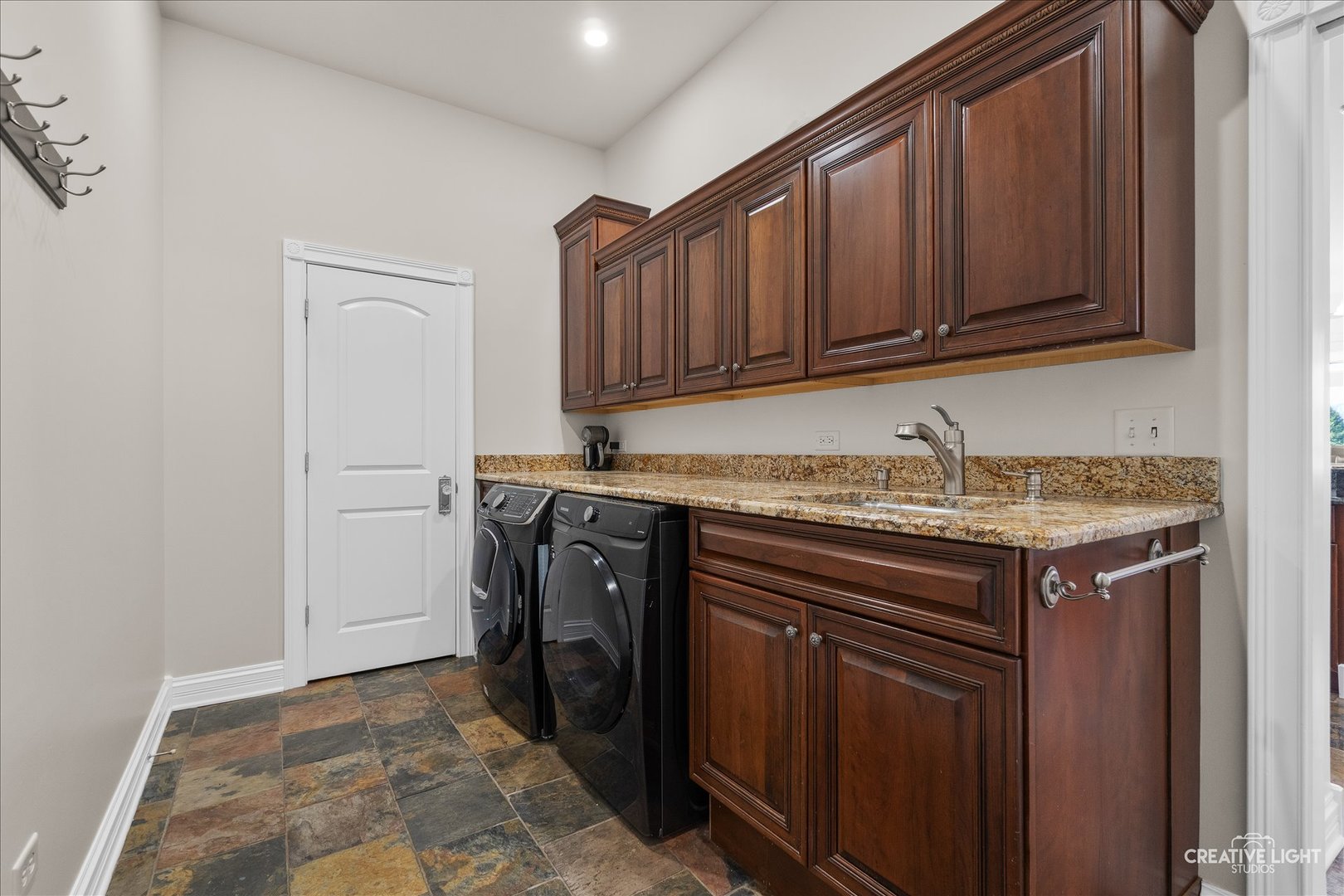 5643 Schmidt Lane, Yorkville, IL 60560