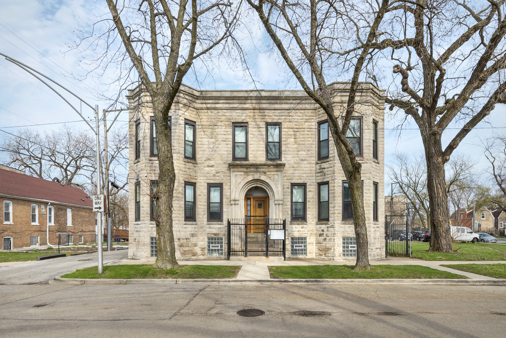 6649 S Rhodes Avenue #2N, Chicago, IL 60637