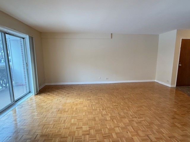 5240 Galitz Street #101, Skokie, IL 60077