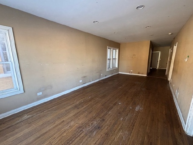 1640 N Laramie Avenue, Chicago, IL 60639