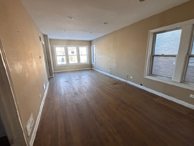 1640 N Laramie Avenue, Chicago, IL 60639