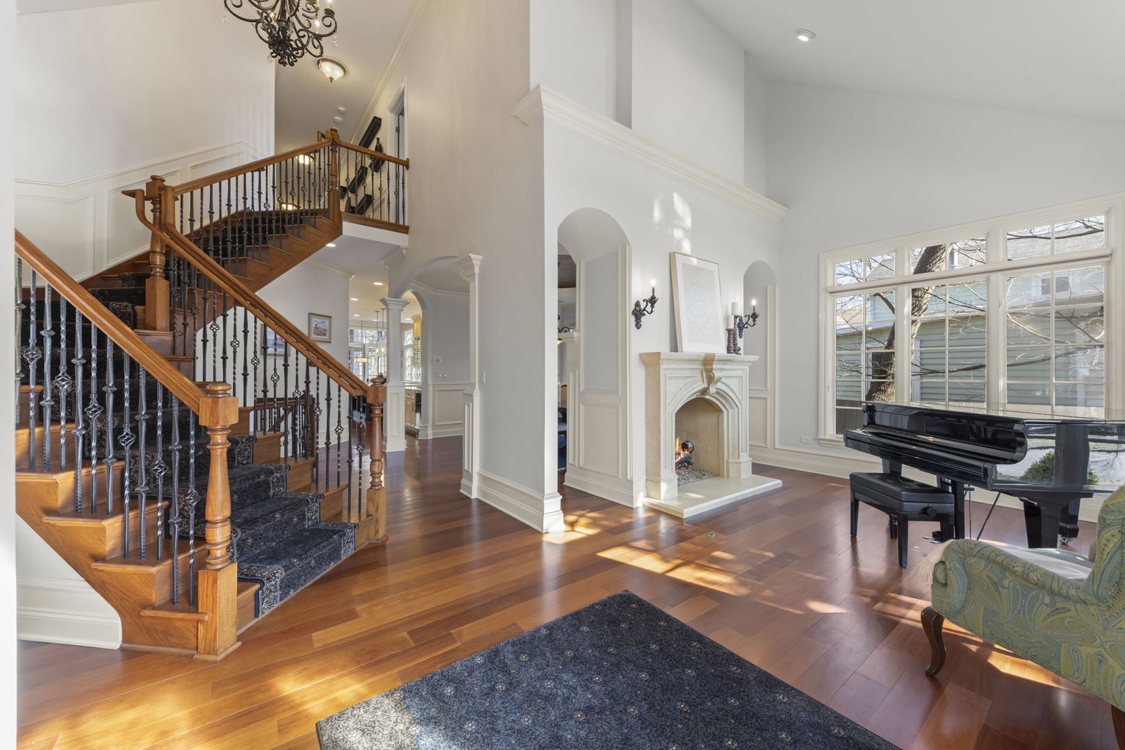 411 W Jefferson Avenue, Naperville, IL 60540