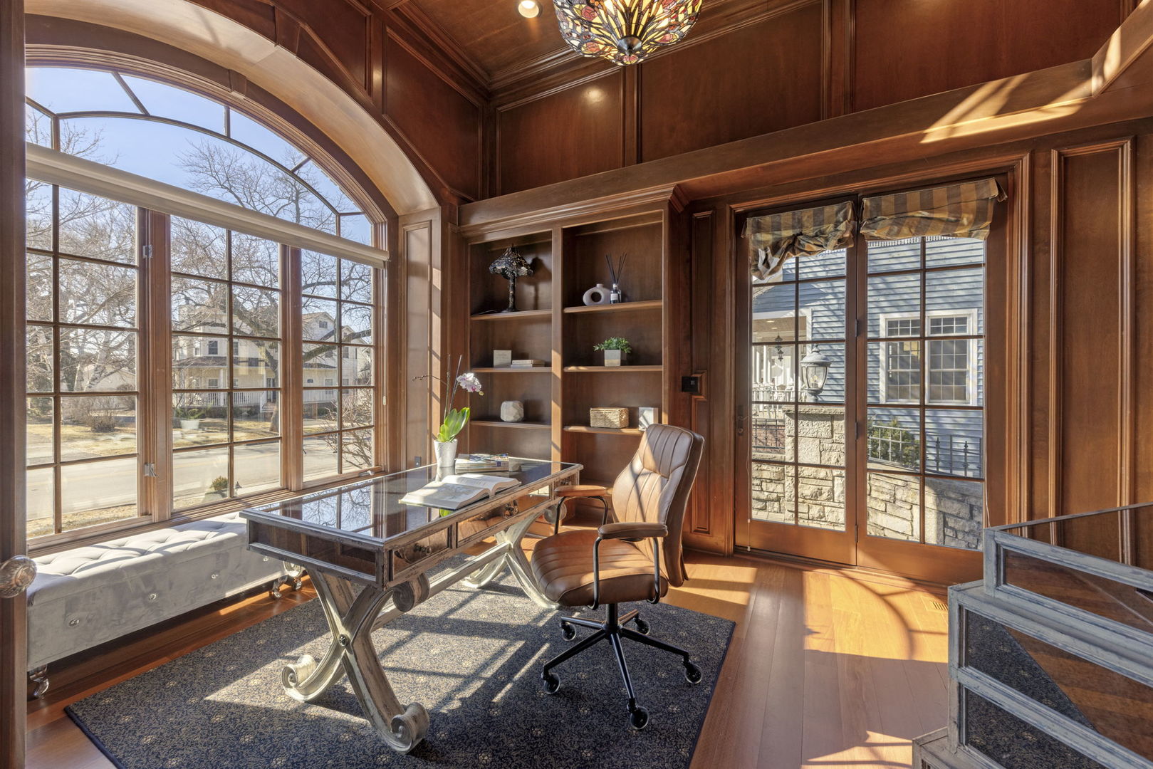 411 W Jefferson Avenue, Naperville, IL 60540