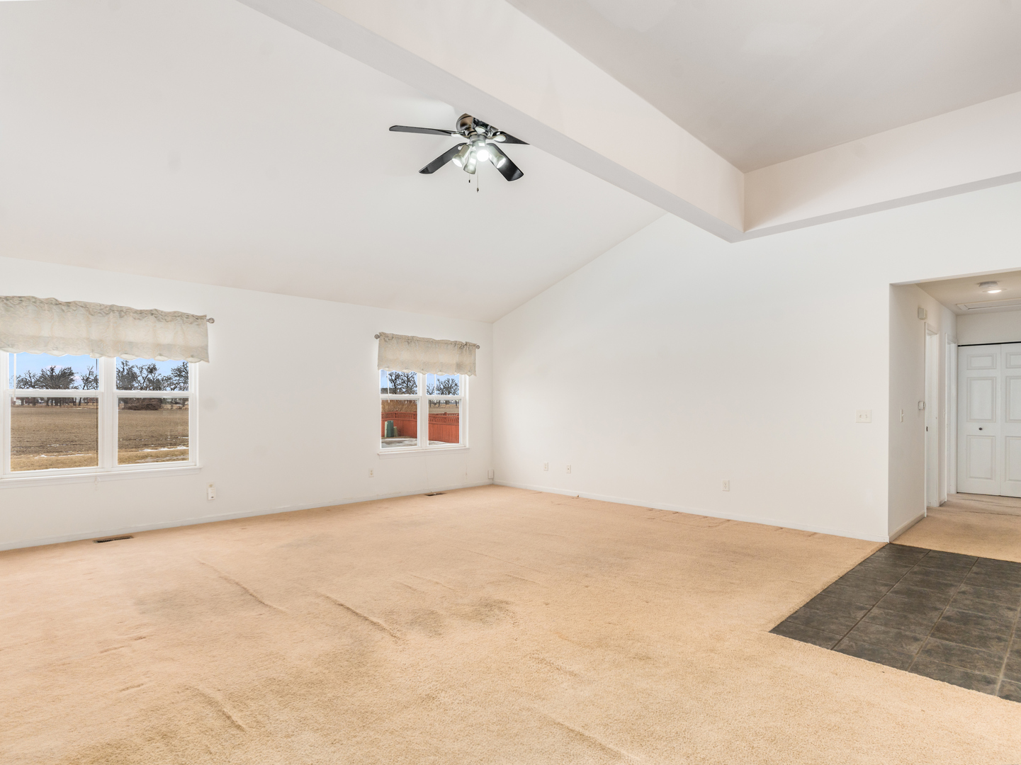 909 W Northwind Drive, Sandwich, IL 60548