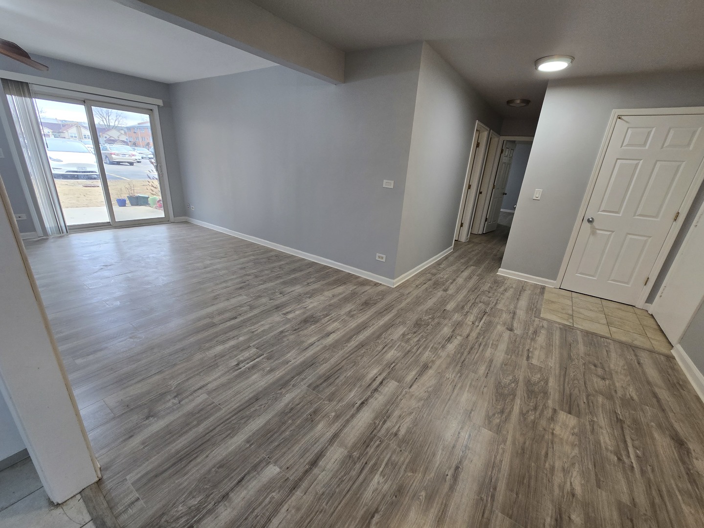 10389 Dearlove Road #1I, Glenview, IL 60625