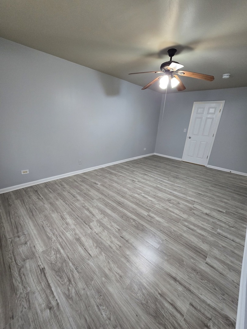 10389 Dearlove Road #1I, Glenview, IL 60625