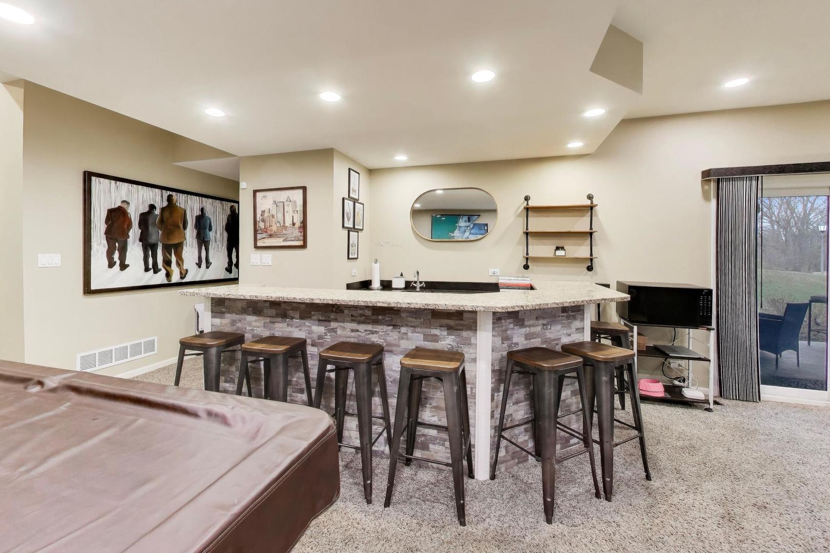 22 Rodeo Drive, Burr Ridge, IL 60527