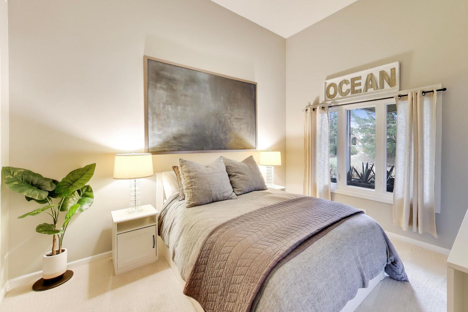 22 Rodeo Drive, Burr Ridge, IL 60527