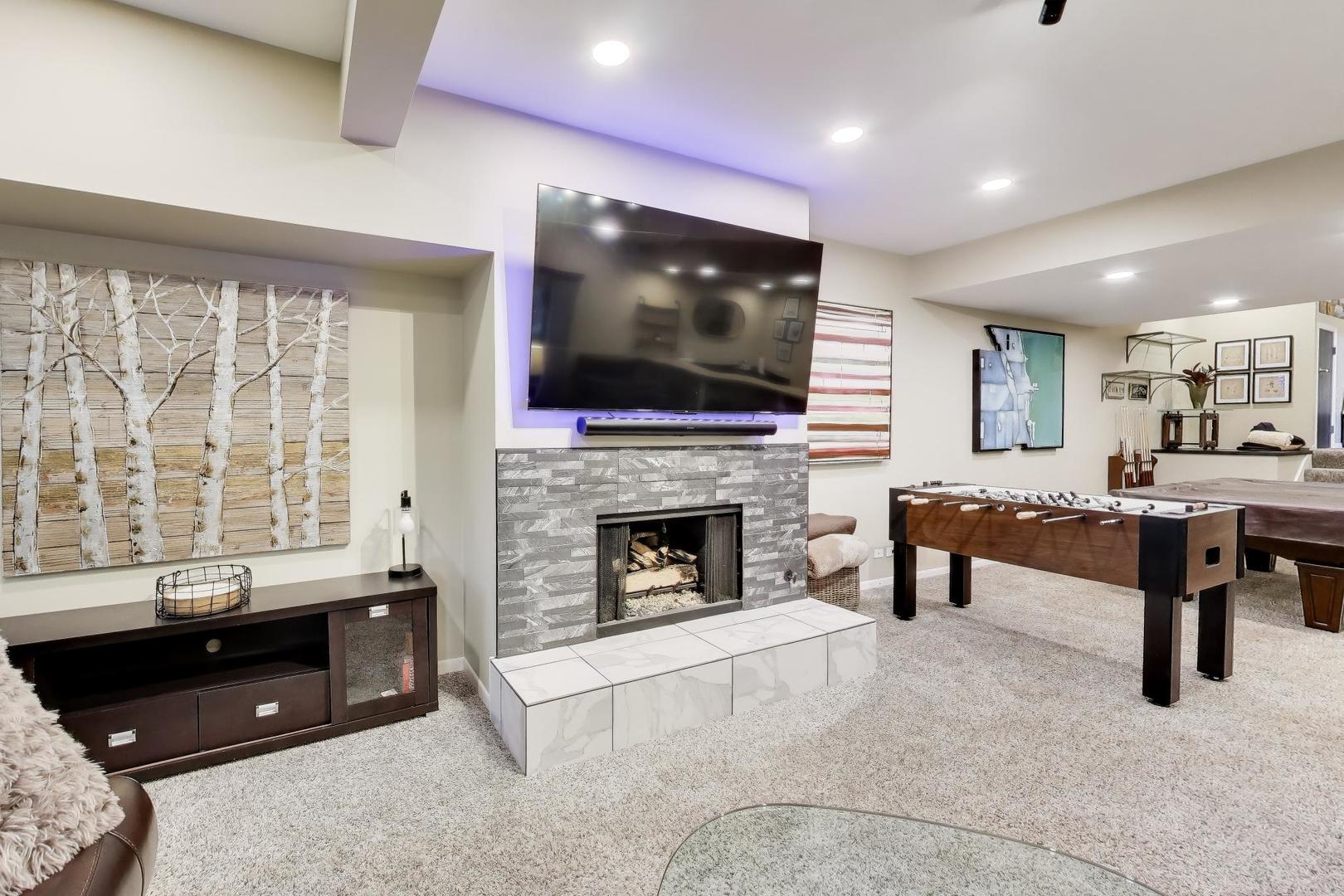 22 Rodeo Drive, Burr Ridge, IL 60527