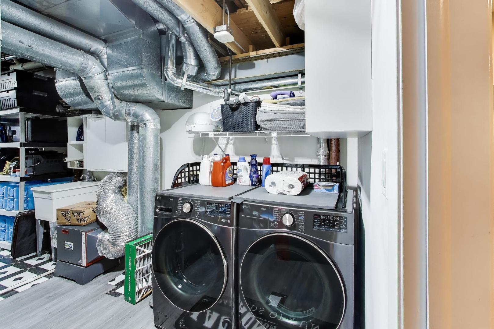 22 Rodeo Drive, Burr Ridge, IL 60527