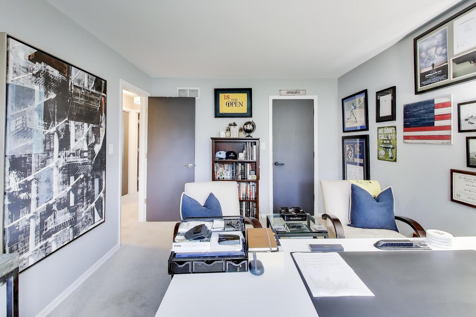 22 Rodeo Drive, Burr Ridge, IL 60527