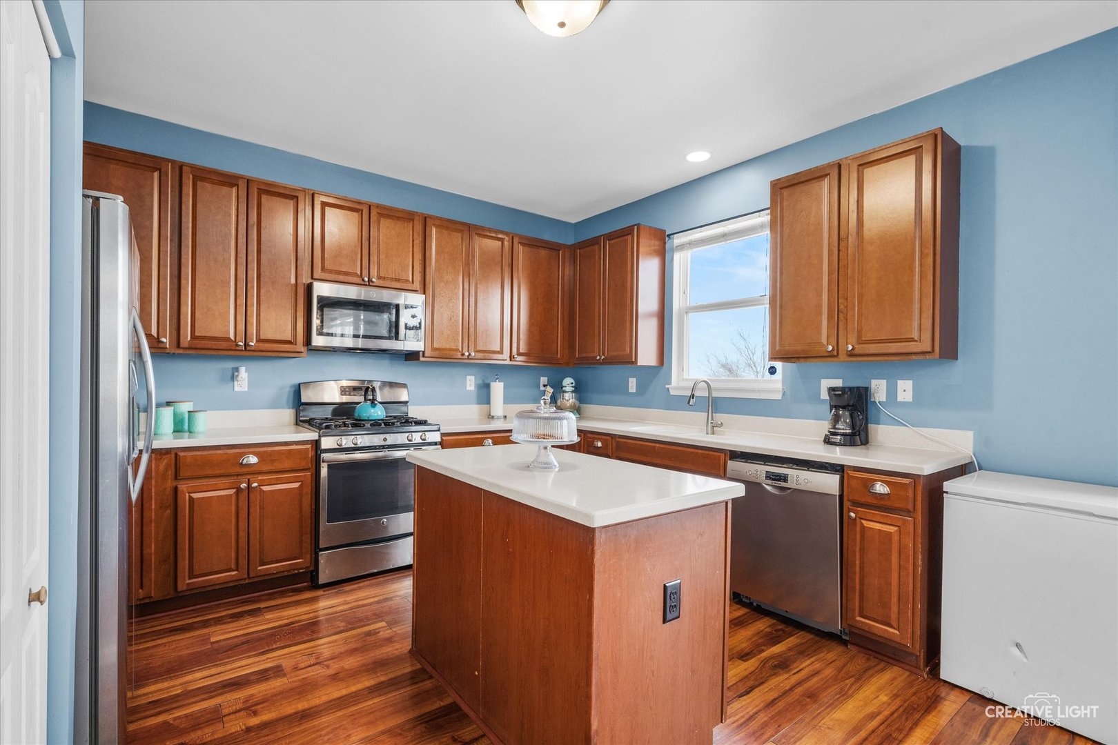 4700 Laughton Avenue, Oswego, IL 60543