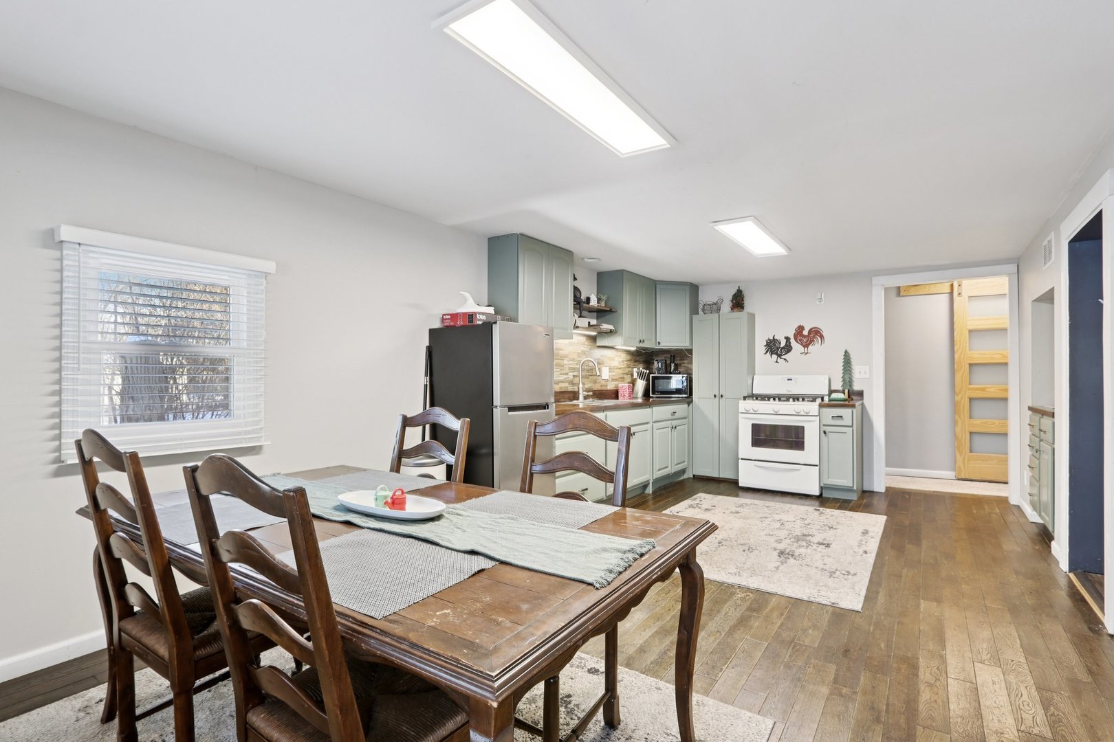 11471 W Leland Avenue, Beach Park, IL 60099