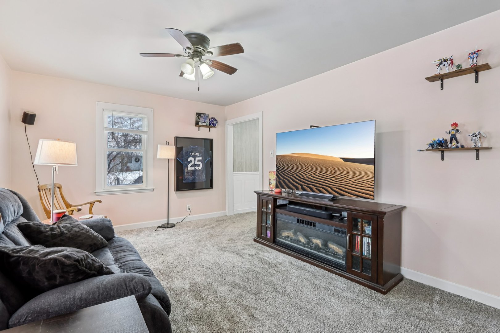 11471 W Leland Avenue, Beach Park, IL 60099