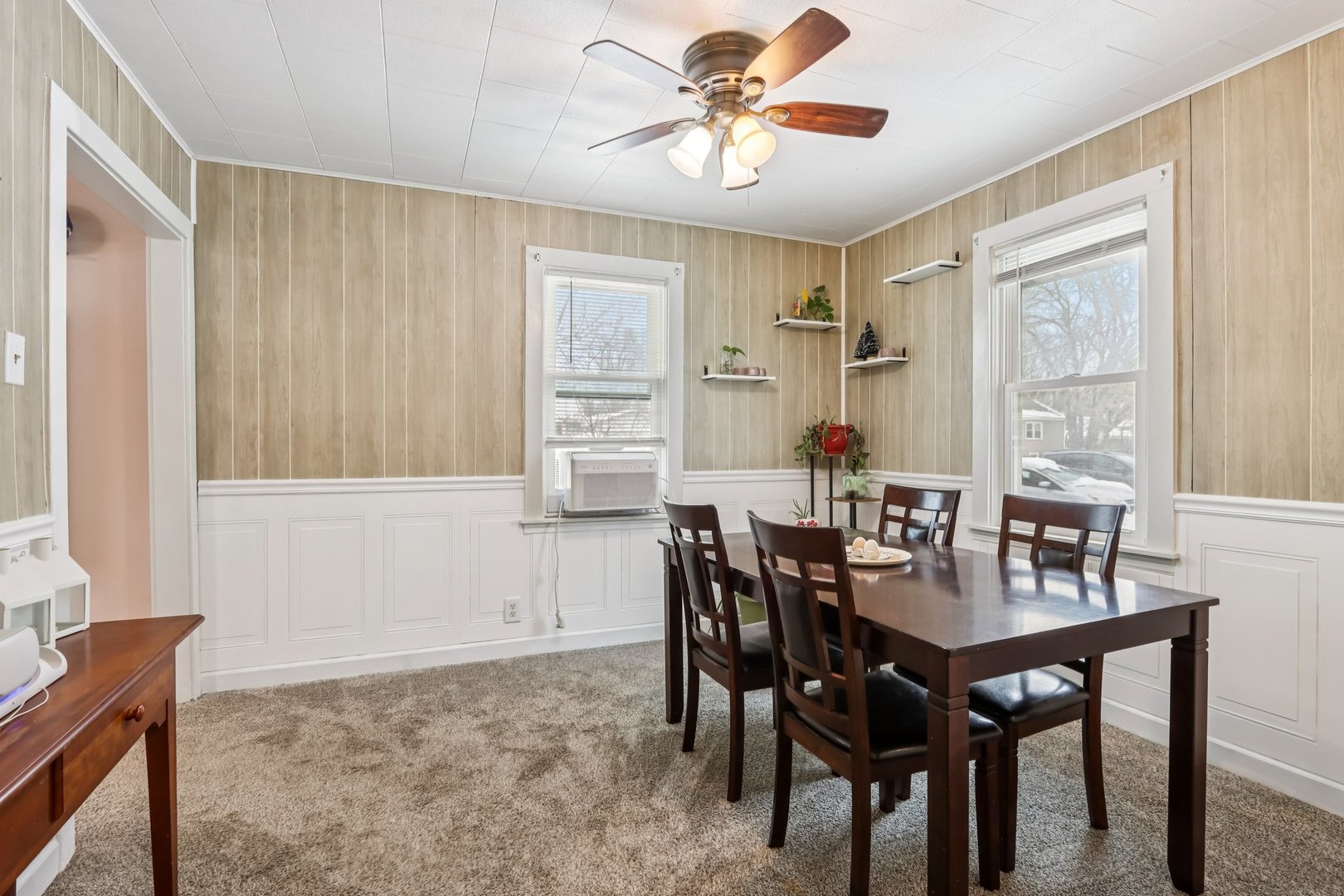 11471 W Leland Avenue, Beach Park, IL 60099