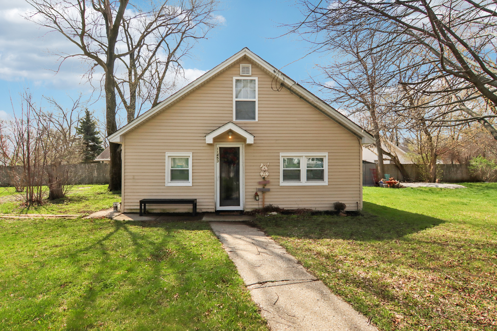 11471 W Leland Avenue, Beach Park, IL 60099
