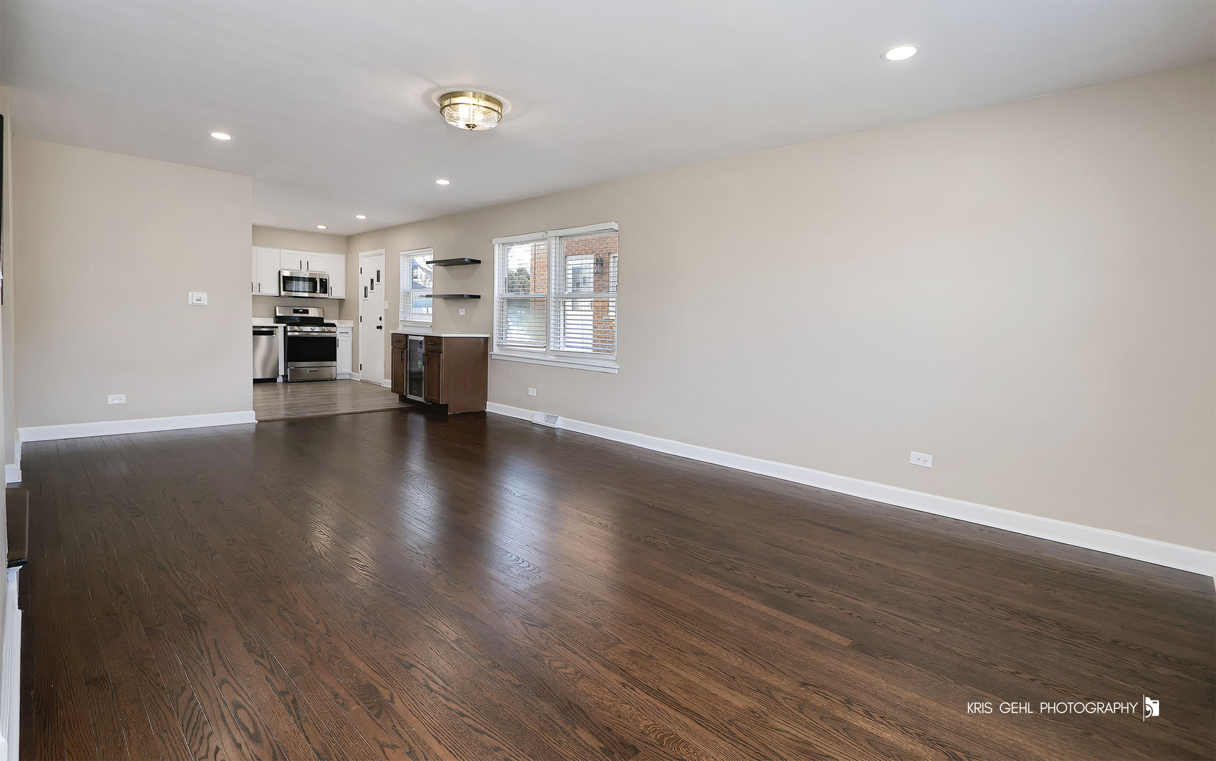 447 S Elmhurst Road, Mount Prospect, IL 60056