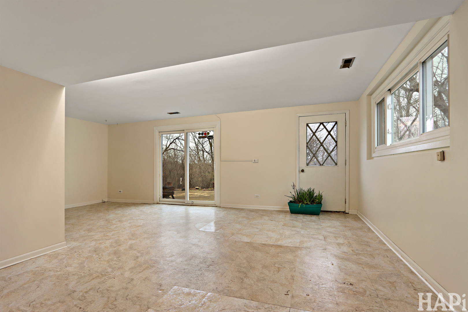 25661 W Blakely Parkway, Wauconda, IL 60084