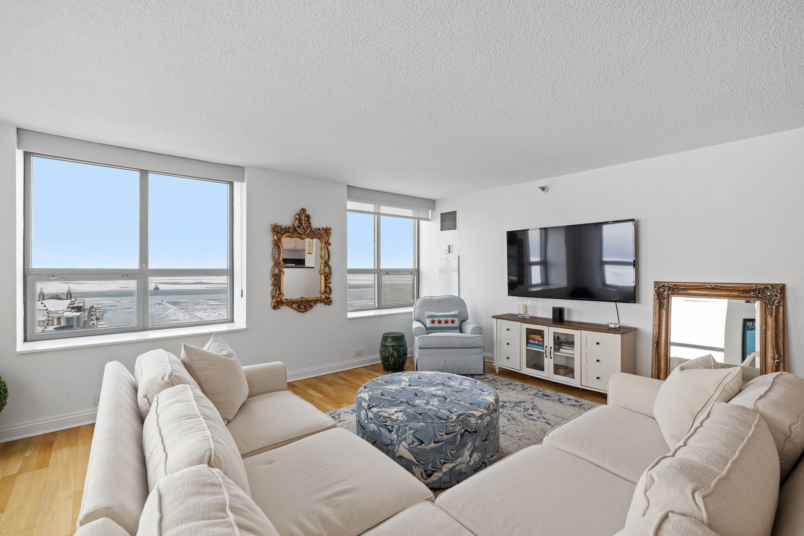 474 N Lake Shore Drive #3305, Chicago, IL 60611