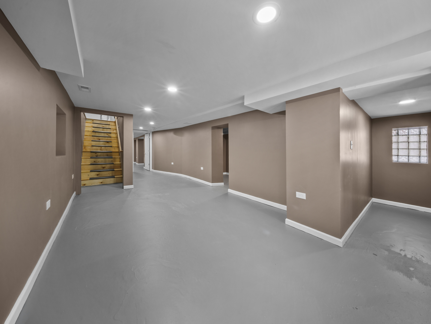 1232 S 51st Avenue, Cicero, IL 60804